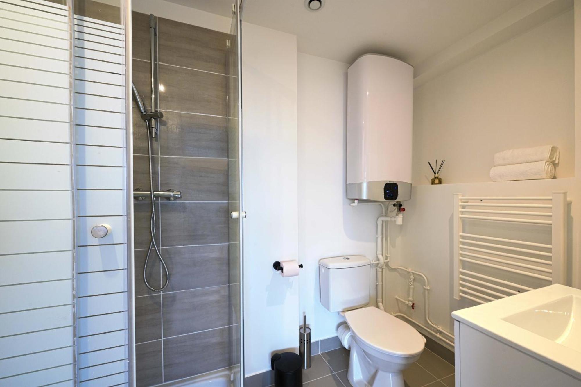 Modern Bright Apartment In Appart'Hotel Saint-Maur-des-Fossés Εξωτερικό φωτογραφία